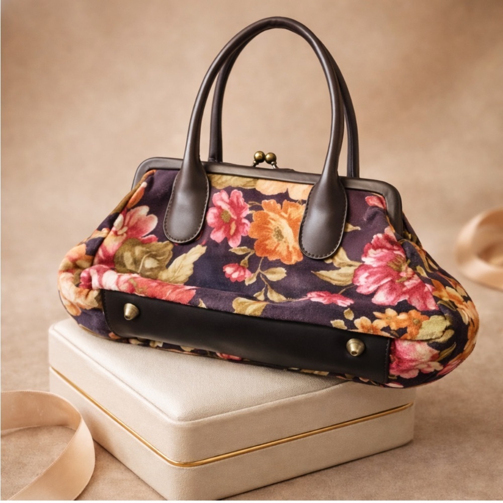 Vintage Floral Frame Handbag Retro Kiss Lock Top Handle Purse Cottagecore Bag